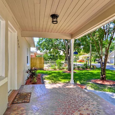 Spacious House With Big Backyard In N. Hyde Park / Close To Downtown タンパ エクステリア 写真